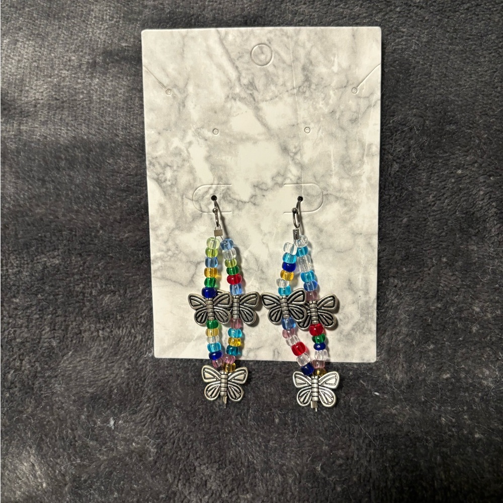 Homemade Beaded Jewelry Set - Picture 4 of 6